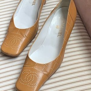 Chanel low heels